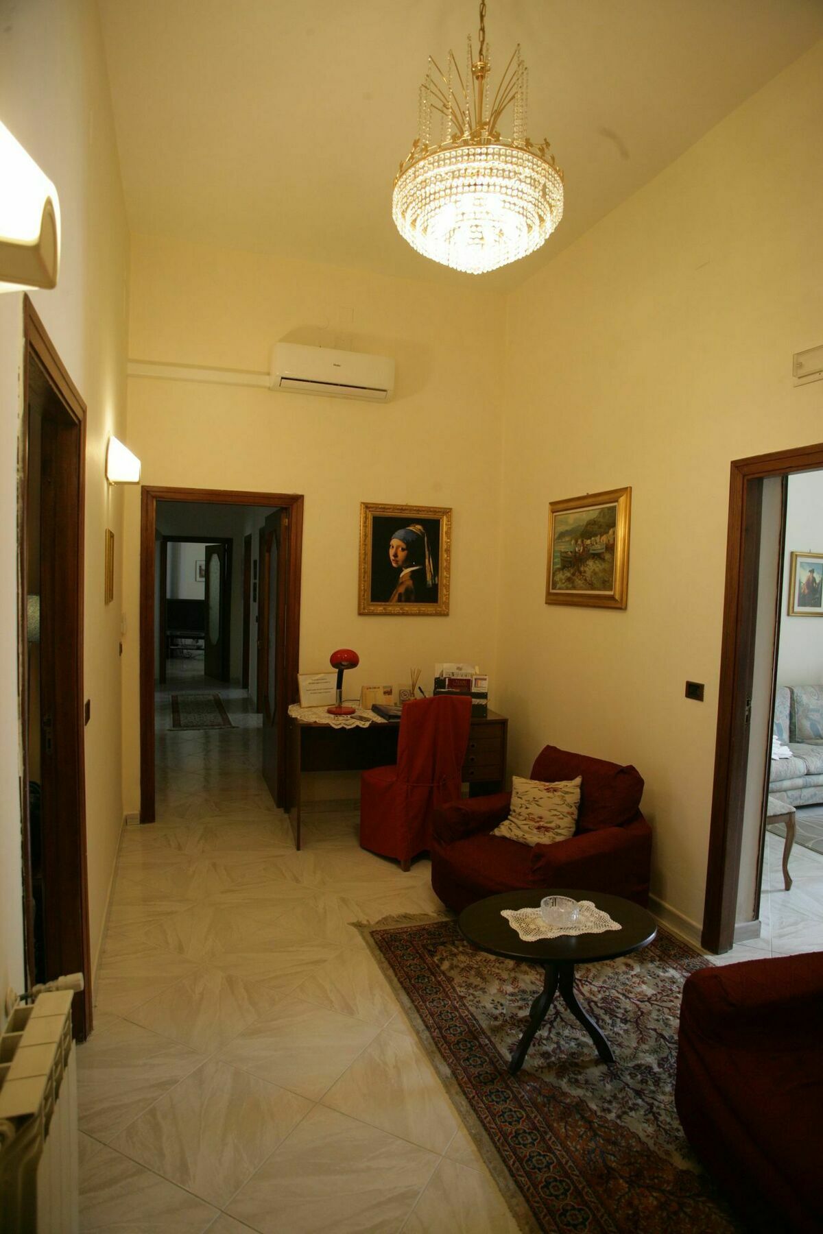 Casa Carmen Napels